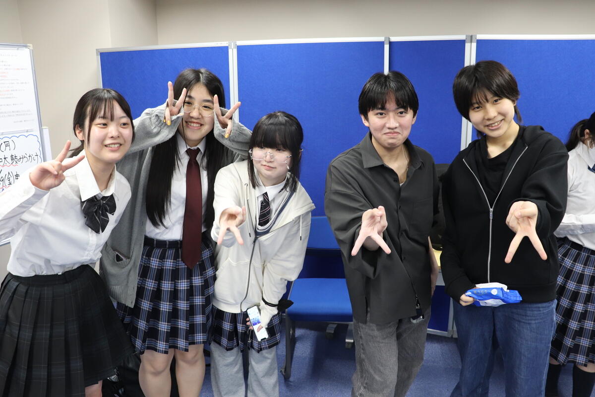新入生歓迎会後の生徒の様子