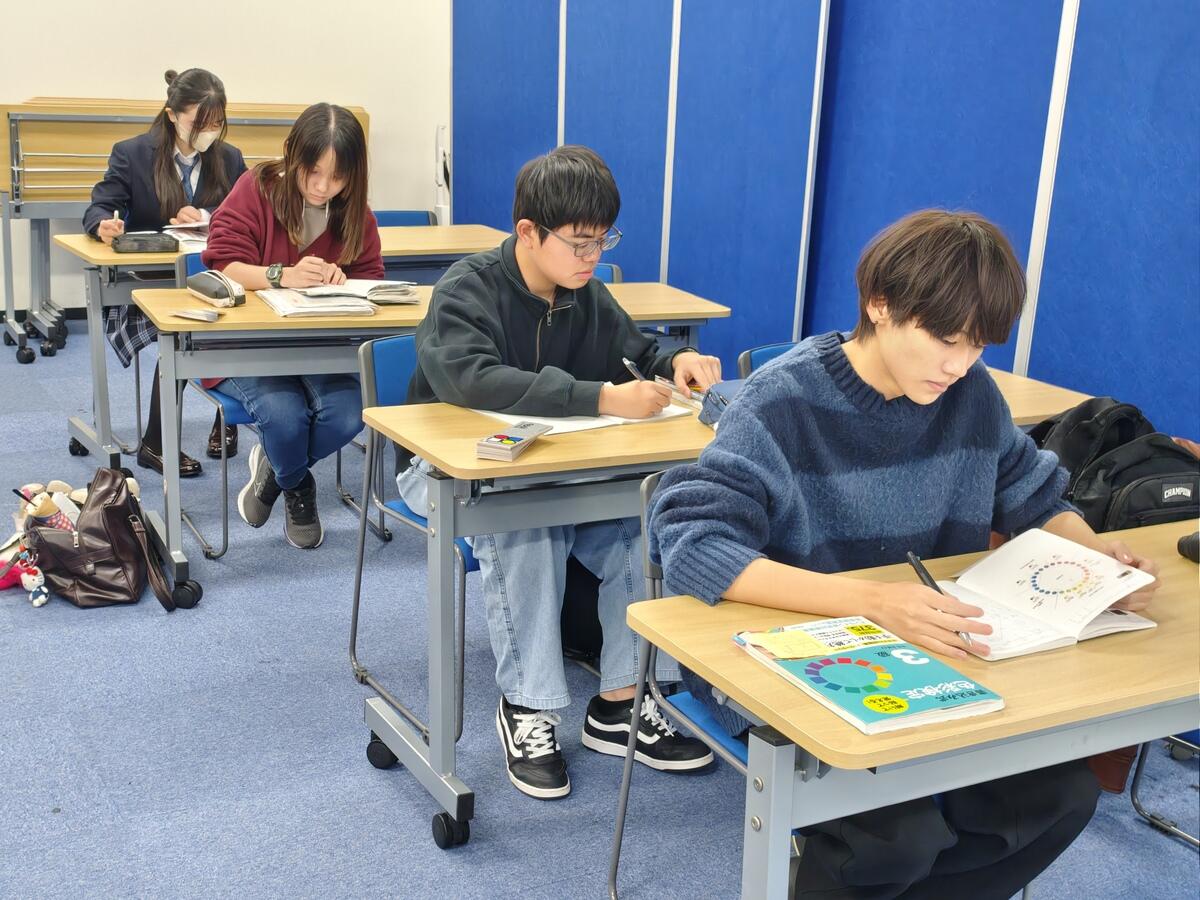 慣れない検定試験に挑戦した生徒