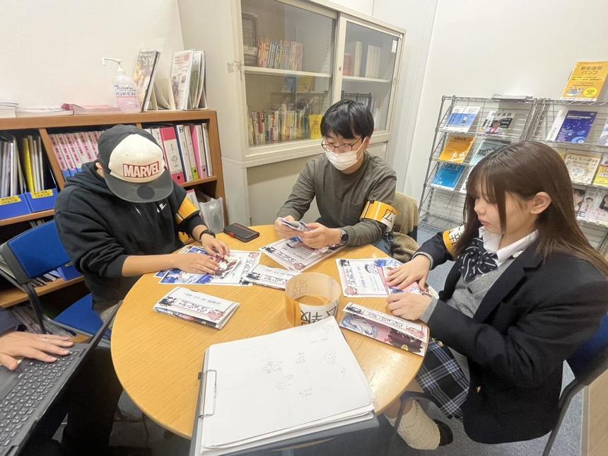 学院祭の実行員の様子