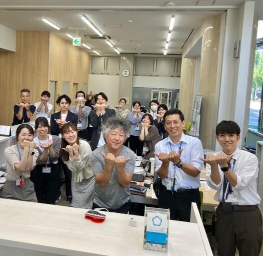 茂木校長と生徒たち