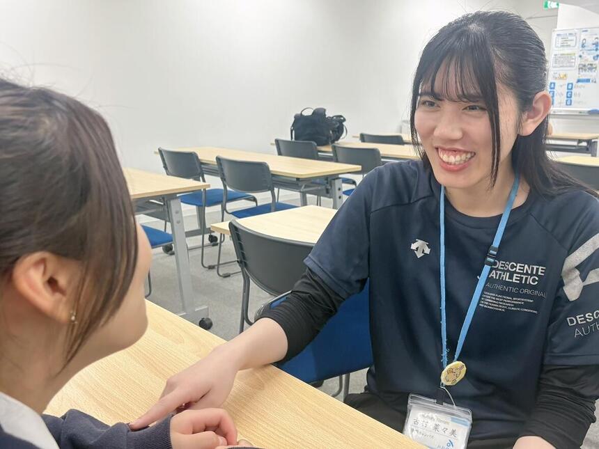 古村コーチ写真