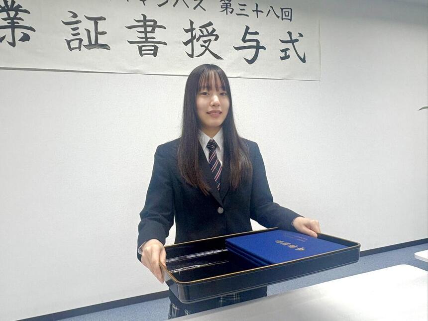 卒業証書介添人として参加のIさん