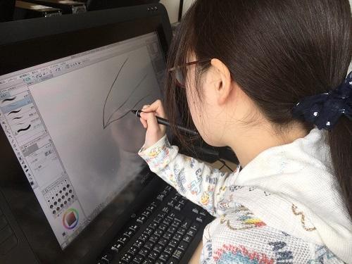 液晶タブレットでデジタルイラスト講座の様子