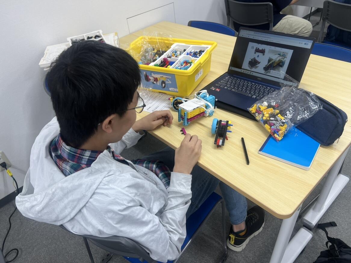 プログラミングコースの生徒