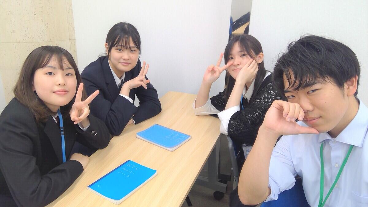 福岡キャンパスの在校生