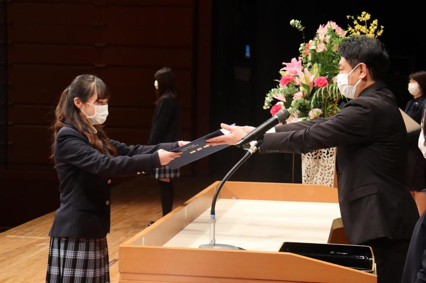 卒業証書授与式の様子