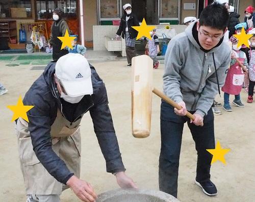 地域の「お餅つき大会」のお手伝い！