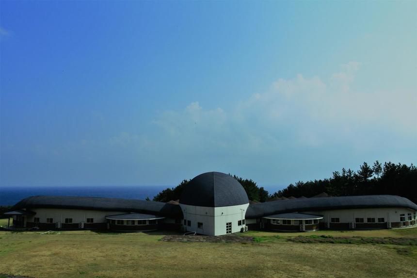 屋久島おおぞら高等学校の校舎