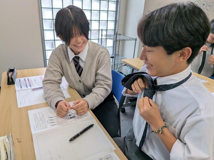 スーツ着こなし講座の様子