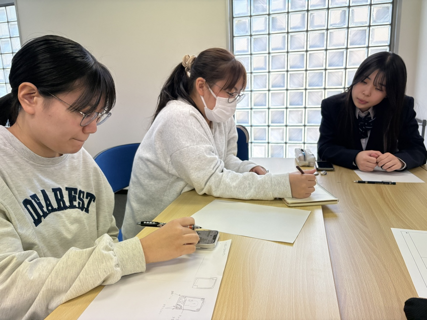 マンガイラストコースの生徒