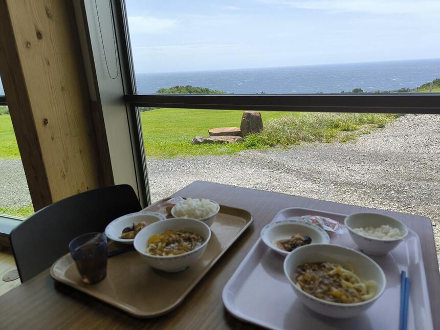 学校の食堂からの風景