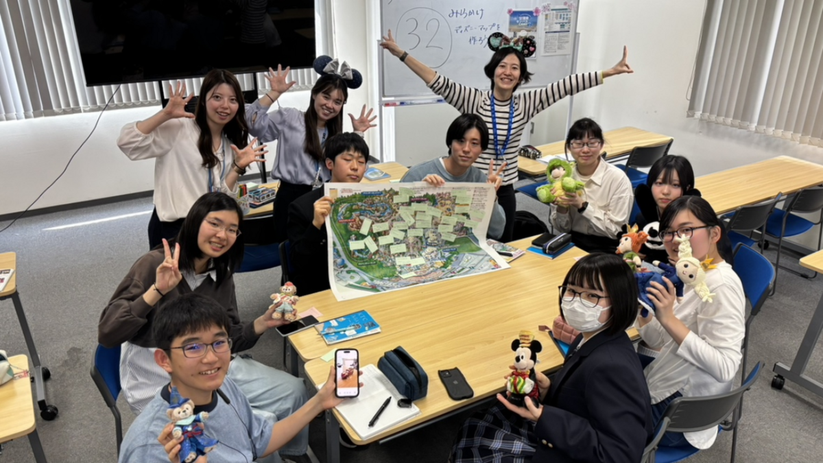 参加してくれた生徒は、かわいいディズニーキャラクターのぬいぐるみを持ってきてくれて、コーチもカチューシャつけて全力で楽しみました