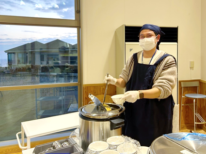 屋久島スクーリングに参加中の松田コーチ