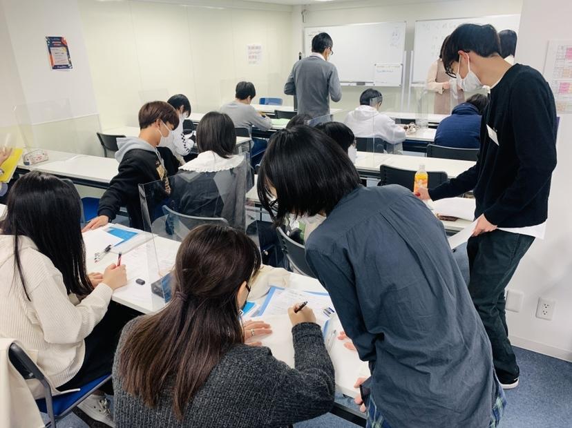 中学生サポートコース「くれえしぇんど」の様子