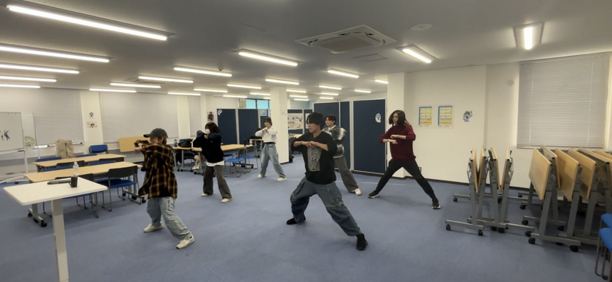 ダンスをしている様子