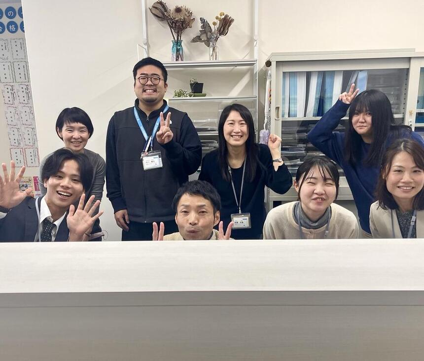 コーチたちの本年度最後の写真です。