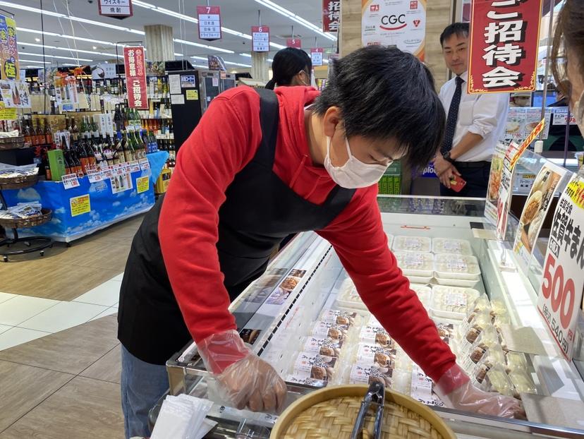 店頭販売の様子