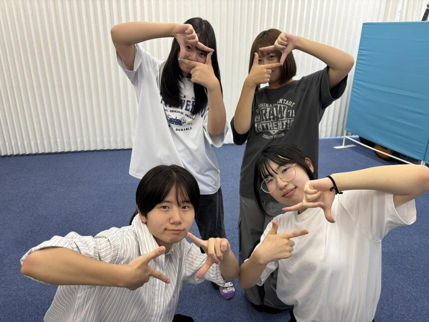 おおぞら杯のダンス部門にエントリーしている生徒の集合写真