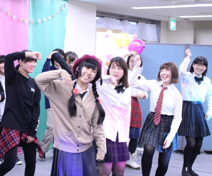 【学院祭レポート②】～みんなで楽しく踊ろう！松本キャンパスのアイドルたち～