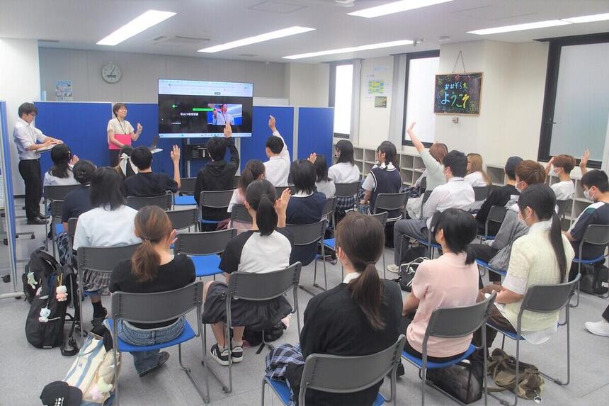 新入生にとって入学後、初めての終業式でのインタビュー
