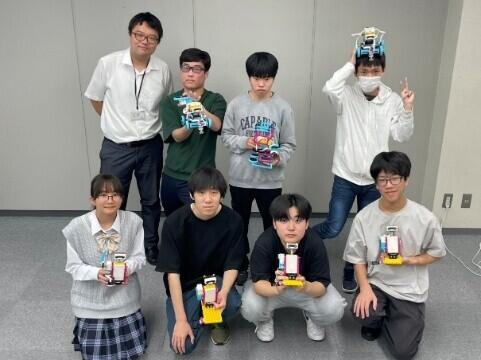 プログラミングコースの生徒