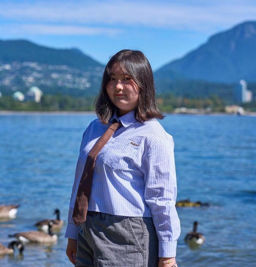 留学先のバンクーバーでの近藤史織さんのソロ写真