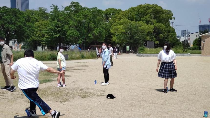 缶蹴り