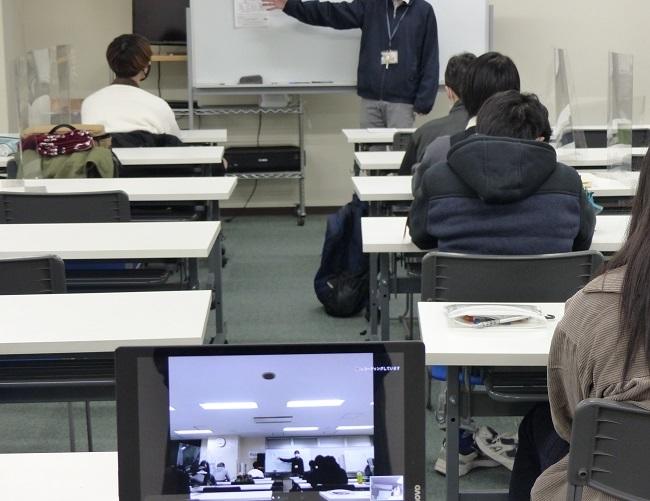 どこでも、どことでも型学習の様子