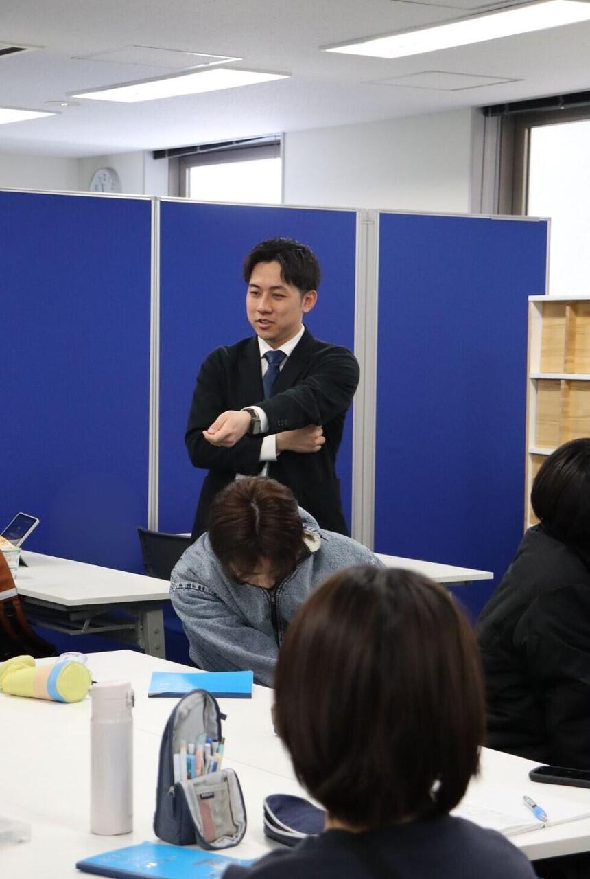 話している様子