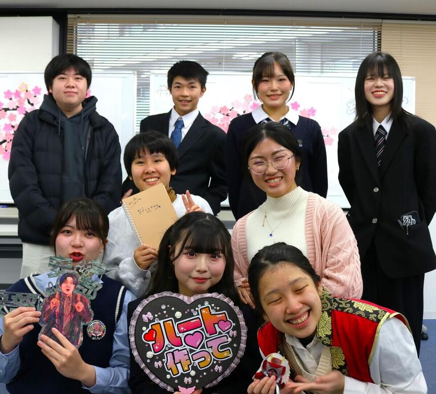 3月に卒業を迎える生徒たちが、各々の3年間をカタチにして披露しました！