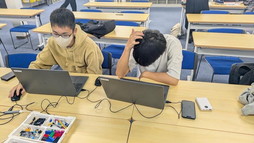 プログラミングコース在籍生（2名）