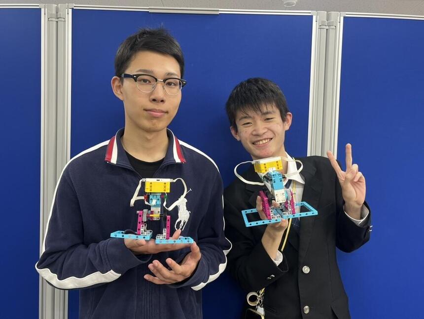 プログラミングコースの生徒の様子