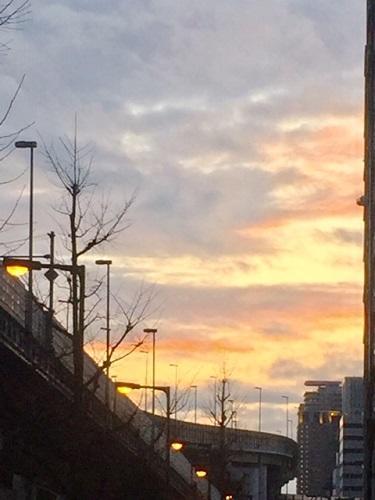 時には空を見上げて 05 01 キャンパスブログ 大阪府 堺キャンパス 通信制高校ならktcおおぞら高等学院