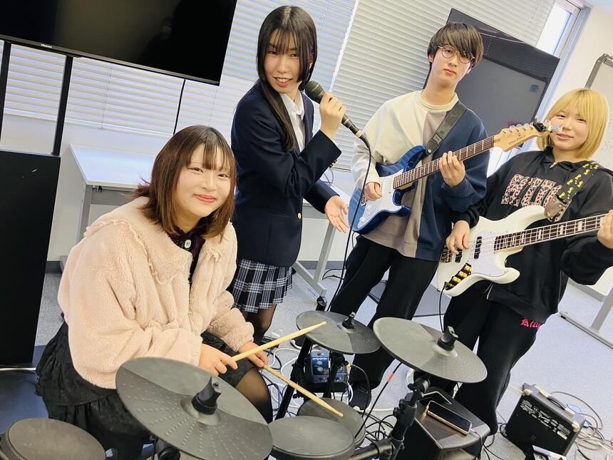 みら架けバンドの様子