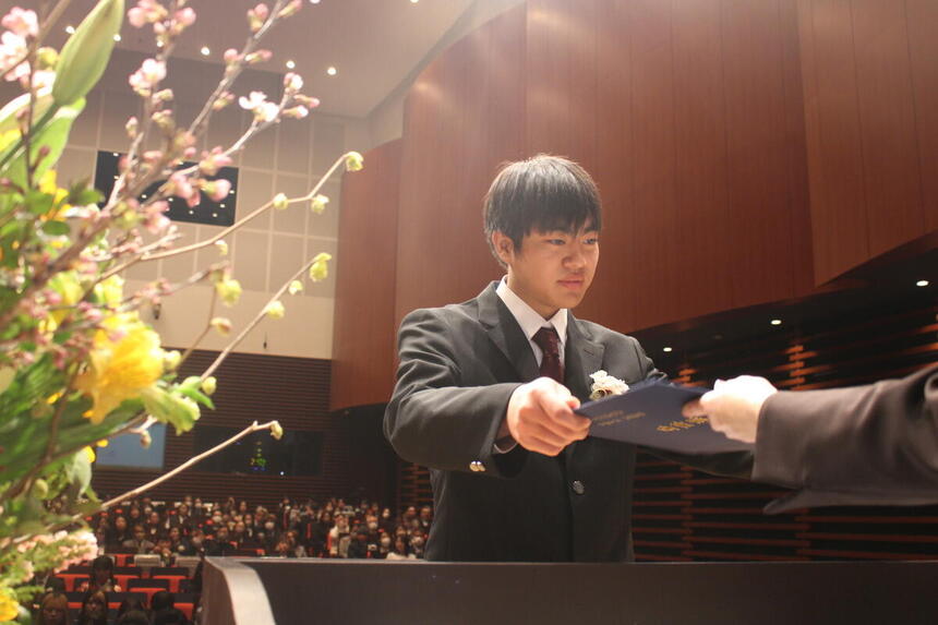 卒業証書授与の様子