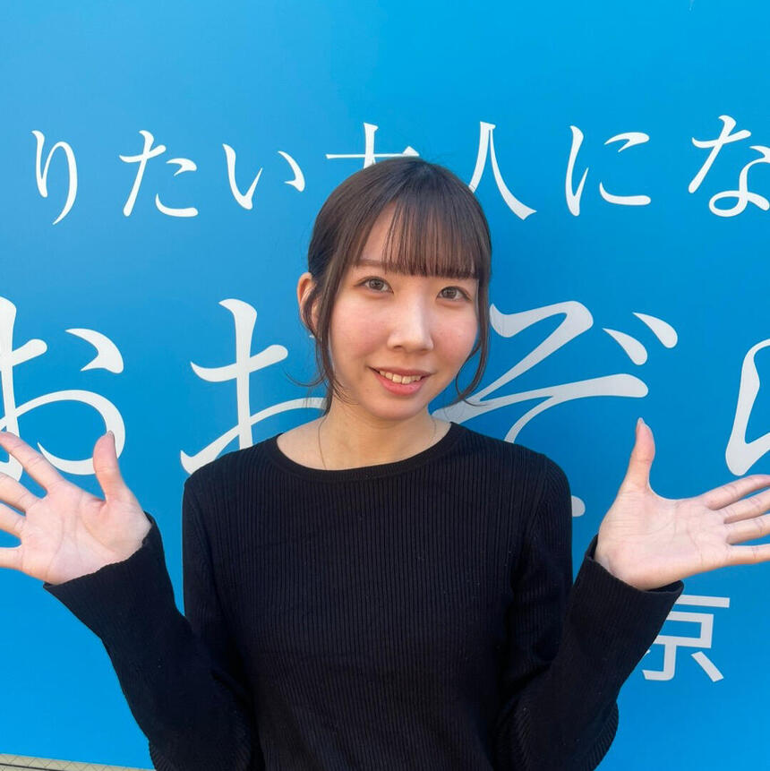 笑顔の女性コーチ