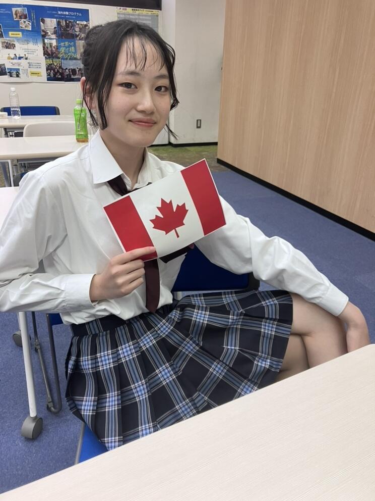 笑顔の女子高生