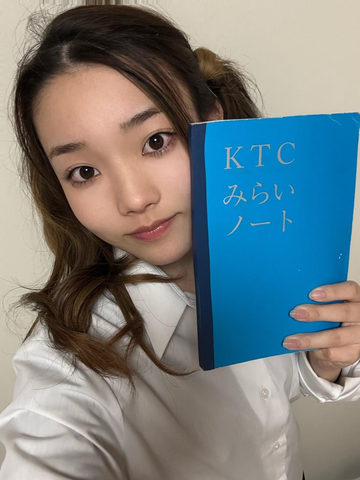 みらいノート®を持った生徒