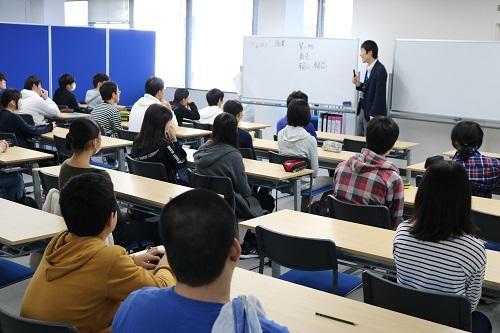 今回の授業体験の内容は商業です！