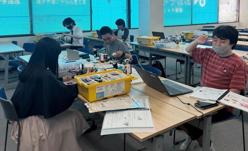 プログラミングコースの生徒