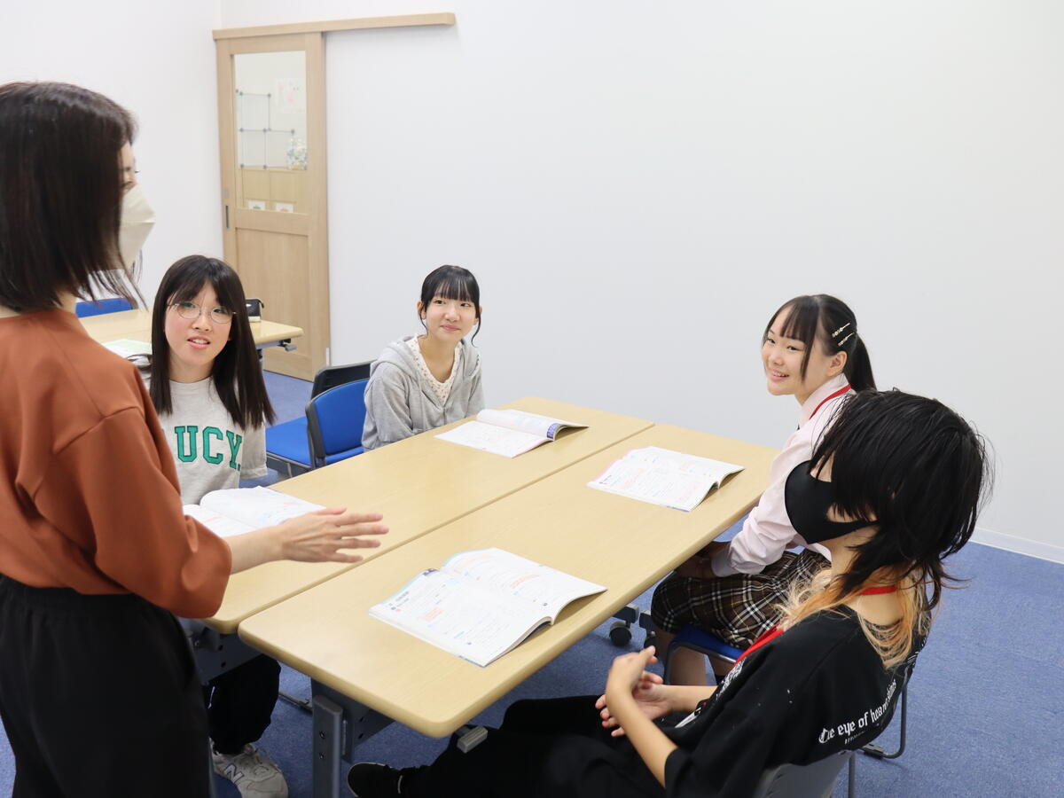 教室内は大人数ではないので発表もそこまで不安なくできます