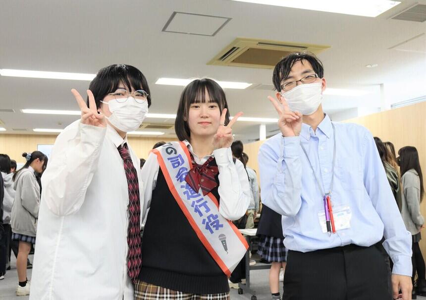 OTSの生徒とコーチ