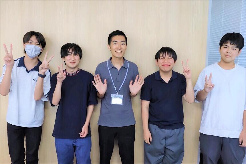 高崎キャンパス1年生仲良し4人組