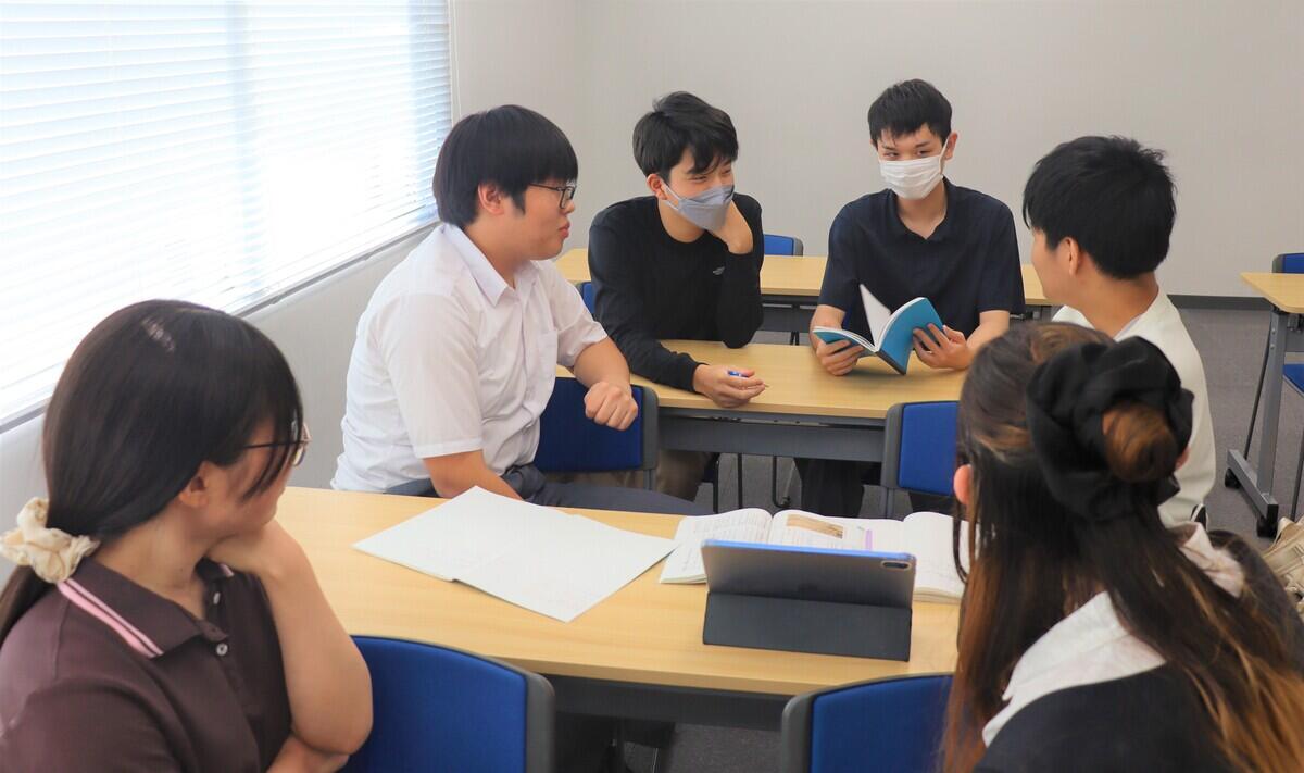 高崎キャンパスで学ぶ在校生