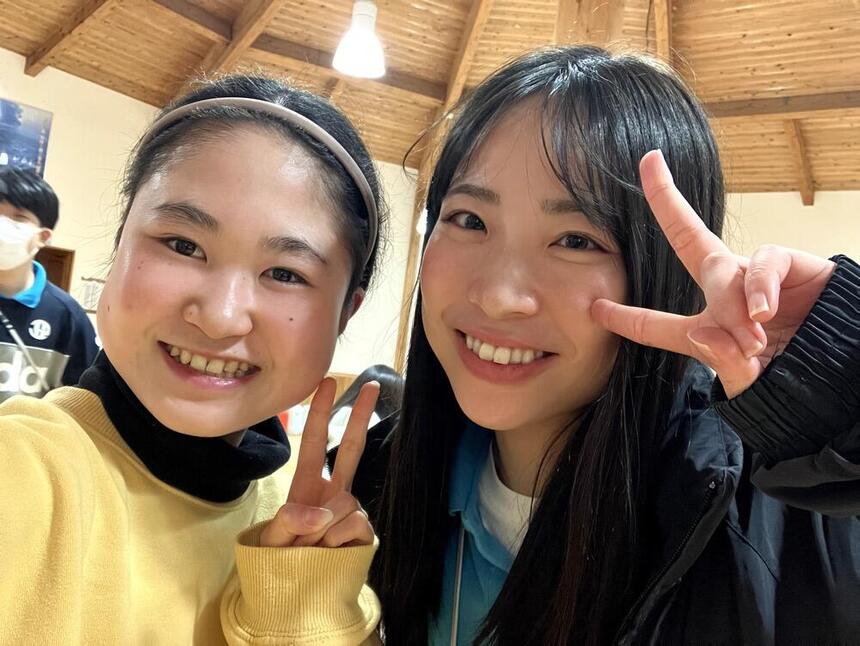 生徒と屋久島スタッフの写真