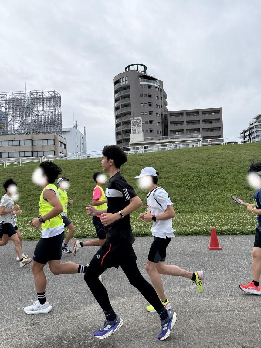 Mさんが夏休みにハーフマラソンに出場した際の様子