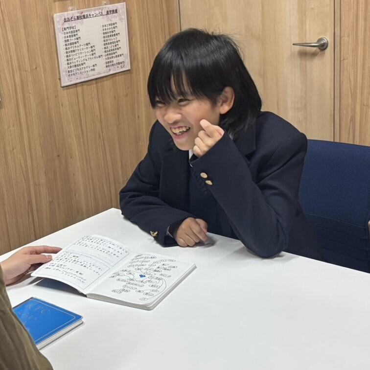 サッカー好きの女子生徒