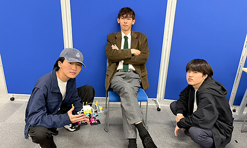 プログラミング部門・二足歩行の部決勝進出者_川越キャンパス