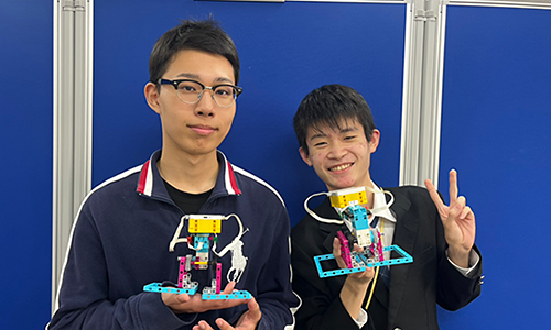 プログラミング部門・二足歩行の部決勝進出者_堺キャンパス