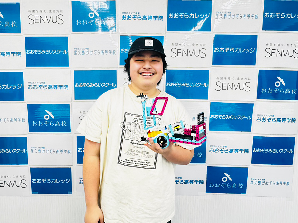 プログラミング部門・惑星探査競技の部 競技1位